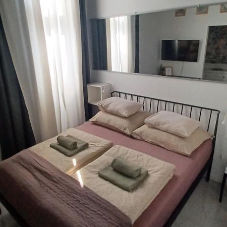 Kolibri Apartmen Budapest Exterior photo